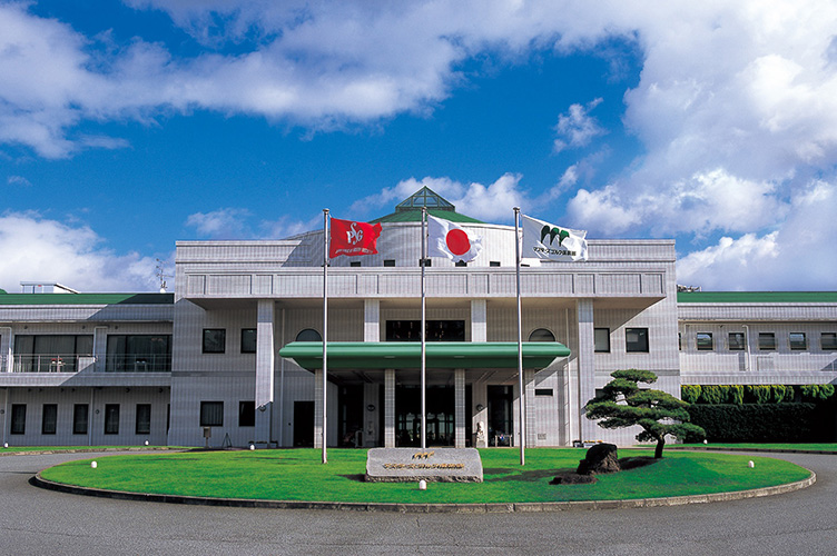 マスターズ店写真01